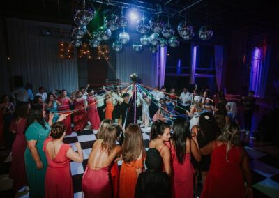 Todos celebrando - Ibar Banquetes